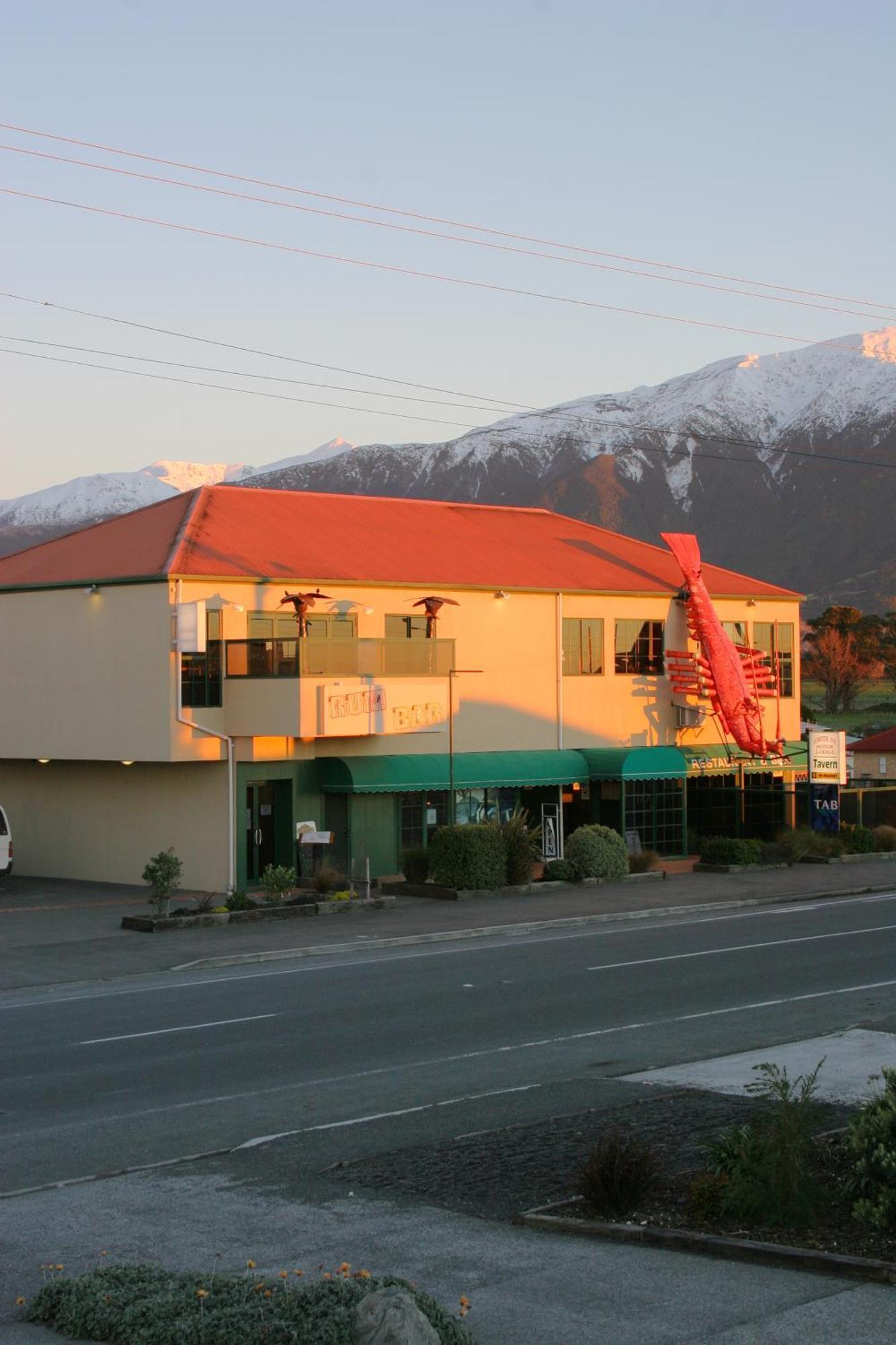 Lobster Inn Motel Kaikoura Bagian luar foto