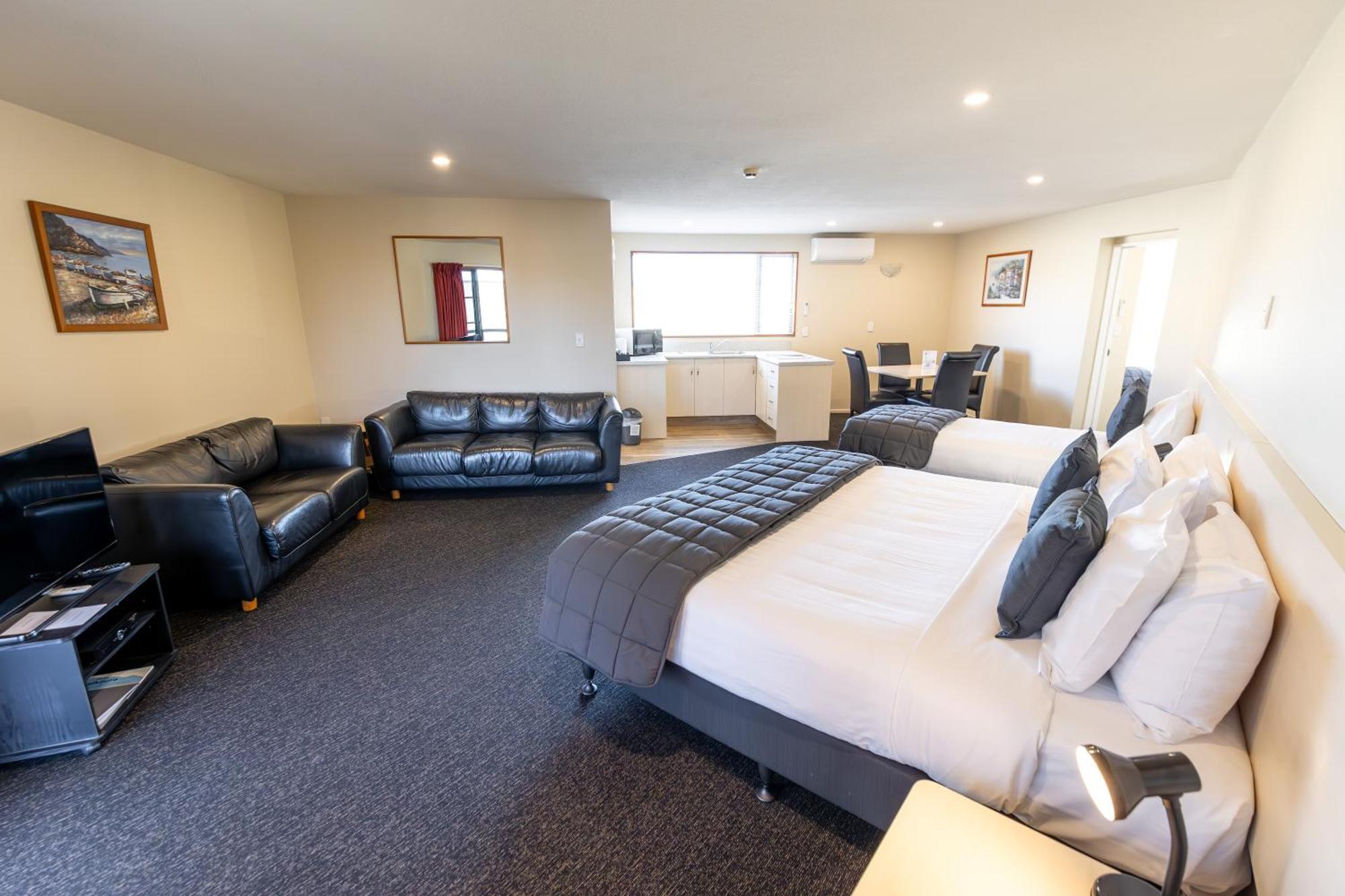 Lobster Inn Motel Kaikoura Bagian luar foto